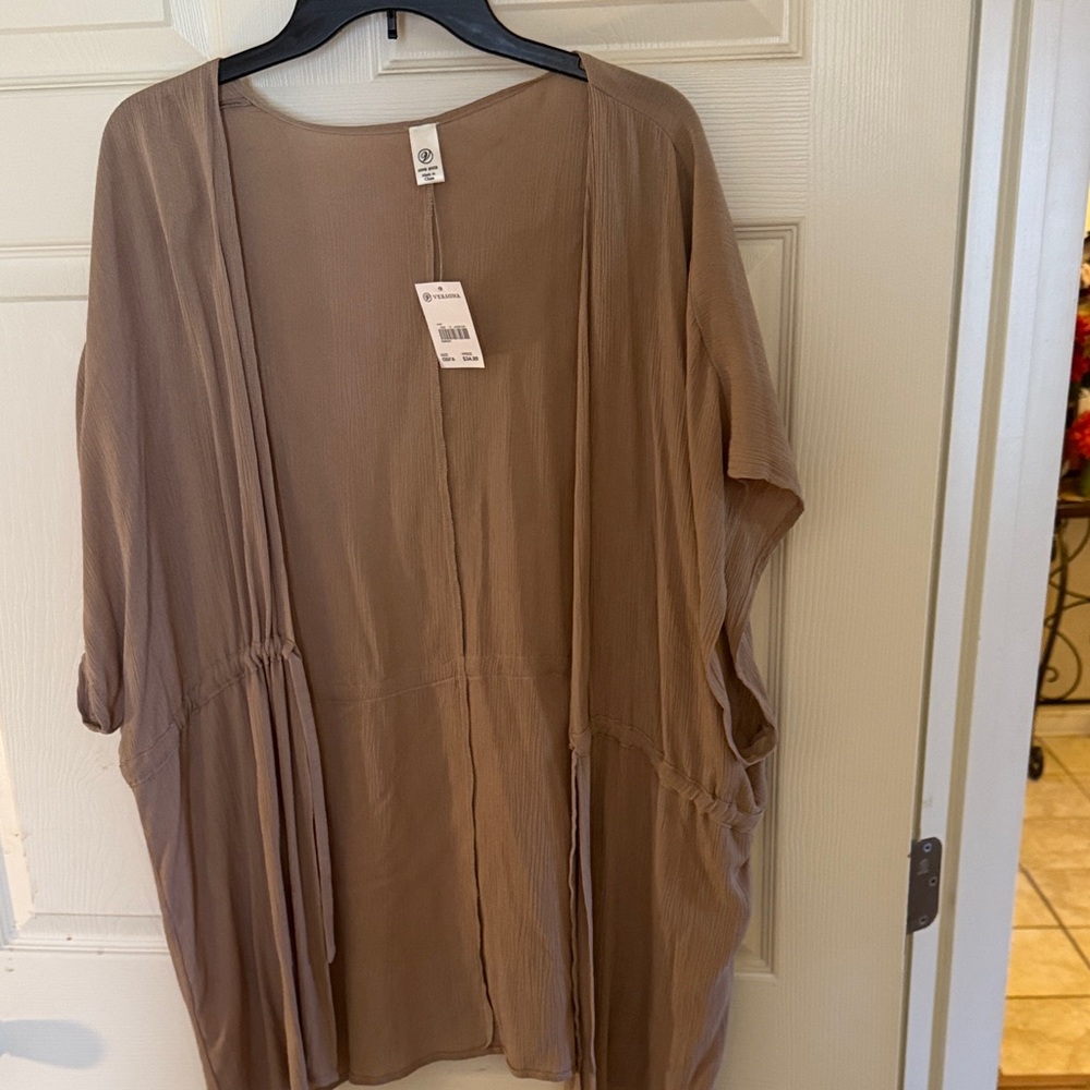 Versona Light Brown Cardigan